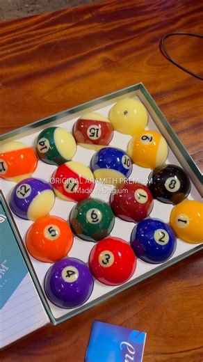This is how an Authentic Aramith Premium looks like ❤️ #aramith #billiards #billiardballs