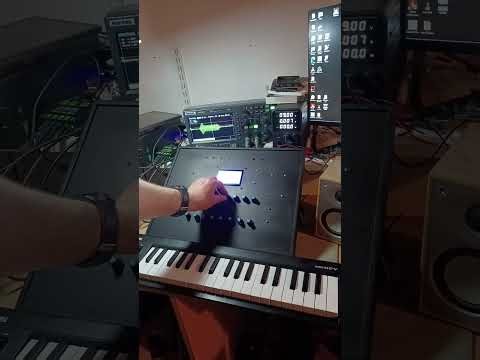 DIY MONO SYNTH for my Korg microKEY