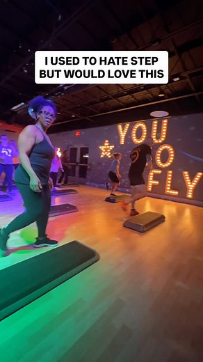 Not your mommas aerobics class. 😜 That’s for damn sure. 🙌🏻 This was filmed at our brand new Tampa location. Let me tell you, these instructors are readddy for YOU. You don’t need to be a dancer. You don’t need to have any experience. Come as you are and prepare to have the best time you’ve EVER had working out. #fitnessroutine #stepclass #dancefitness #confidenceboost | Fly Dance Fitness