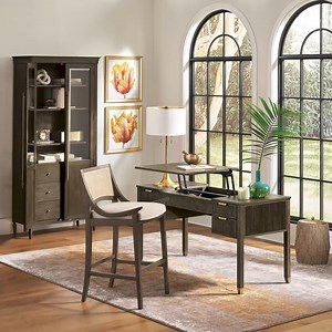 An office desk that easily converts to a standing work station gives you the best of both worlds — and our Linwood Lift Desk does it with ease. From multifunctional pieces that help you stay organized to tables that easily turn your living room into a work-from-home office, it’s never been easier to redefine your spaces to suit your changing needs. ---> https://bit.ly/LinwoodLiftDesk | Frontgate