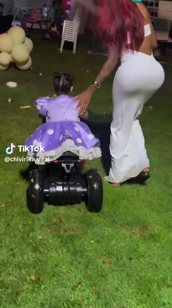 chivirika viral (@chivirika.viral)’s video of anuel live