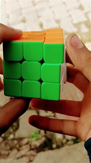 How to solve Rubik's Cube in 10 Seconds! 😱 #shorts