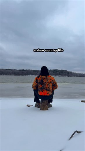 Will Edmond 🇺🇸 | Travel Host + Chef on Instagram: "When I moved back to the country, it reminded me that life is meant to be simple. After fifteen years in a major city, everything felt like constant motion and noise, always rushing toward the next thing. Not anymore. Living in the woods, surrounded by ice and quiet, reminds me to slow down. Most of the county is snowed in, and it feels like an invitation. If you are anything like me, you start to crave slowness as you get older. You take solo