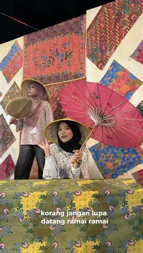 *PASAR OGHAANG KEDAH @ LORONG PEKAN* Sempena program International Mathematics and Science Olympiad (IMSO) 2025, Majlis Bandaraya Alor Setar (MBAS) dengan kerjasama Lorong Pekan @ Starwalk membawakan kepada anda suasana nostalgia pasar rakyat Kedah dengan pelbagai aktiviti menarik dan persembahan budaya! 🗓️ Tarikh: 5, 6 & 7 Oktober 2025 🕔 Masa: 5.00 petang – 12.00 tengah malam 📍 Tempat: Starwalk, Alor Setar Acara persembahan menarik seperti berikut: Tarikh : 7hb Okt 2025 masa : 8.00 malam tem