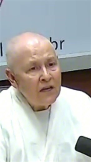 Nothing bothers Monja Coen