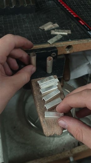 How Jewelers Actually Make Box Clasps