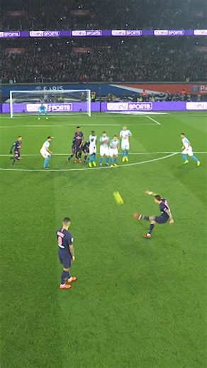 Unwrap these 10 legendary PSG goals for Christmas 🎄 | PSG - Paris Saint-Germain