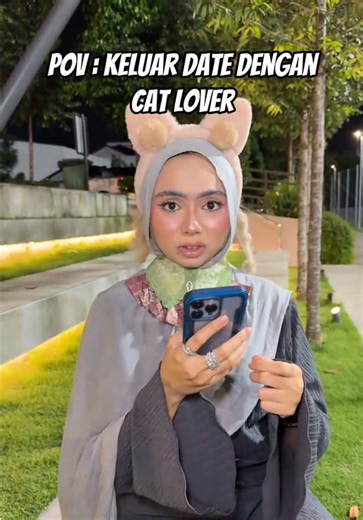 Bibs for Cats: Stylish Options for Raya 2023
