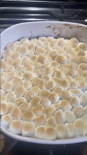 Sweet Potato Casserole #thanksgiving #sweetpotatocasserole #comfortfood #foodvideo