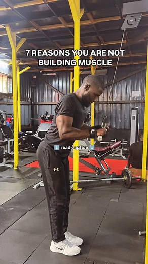 Many men train for months and see no change. Your body stays the same, your clothes fit the same, and your strength barely moves. This usually happens because you are missing simple basics. These small things stop your body from growing even when you train hard. 1️⃣ You don’t eat enough Your body needs more food to grow. If you eat little, your body stays the same size because it has nothing extra to build new muscle. 2️⃣ You train different every day When you change exercises too much, your bod