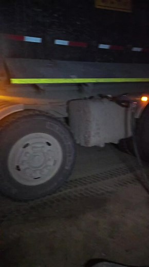 nooooo el petróleo noooo#tolva #scania #camioneros #subterranea #tolveroschile🇨🇱 #antofagasta #paratiiiiiiiiiiiiiiiiiiiiiiiiiiiiiii #mineriachilena