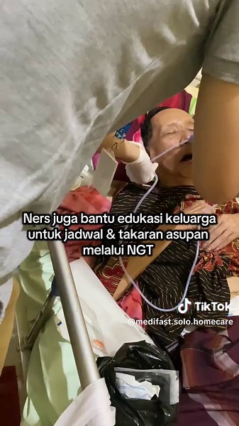 Ners bisa dijadwalkan pasang NGT untuk kakek saya 🥹 #homecaresolo #homecaresoloraya #medifasthomecare #solo24jam #homecaresukoharjo #selangNGT #medifasthomecare