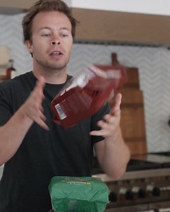 looking for a new weeknight staple? shake it up with delicious air-dried instant noodles by chef david chang. backed by 10 years of flavor research and ready in 4 minutes, they're easy to cook and even easier to love. order now while you can! | Momofuku