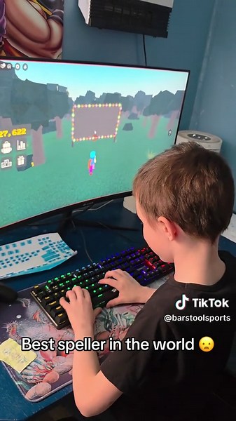 Roblox spelling champion 😦 (🎥:coolasblock1ce/ig) #roblox #gaming | stormy spelling bee