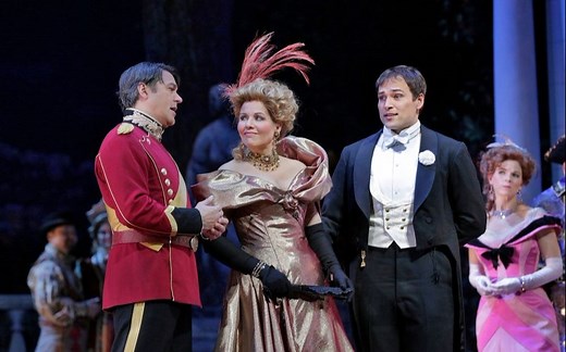 【哈莱尔】风流寡妇（英文版） 大都会歌剧院直播 Met Opera Live in HD: The Merry Widow