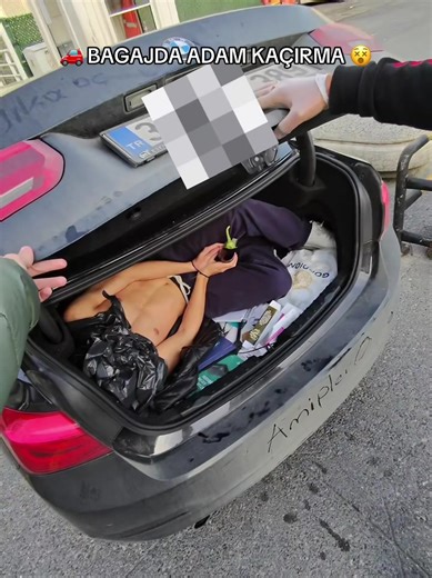 🚗 Sizce niye bagajda ? #keşfet #kesfet #beniöneçıkart #kesfetteyiz #prank