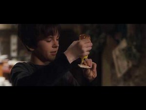 The Spiderwick Chronicles: Jared makes a new home for the brownie