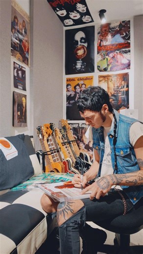 STUDIO ENERGY TODAY. LISTEN TO MY BOYS @HouseofHarm #darkwave #vinylrecords #postpunk #newwave #rock