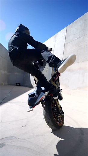 AIRFORM MANIK'RR DARK