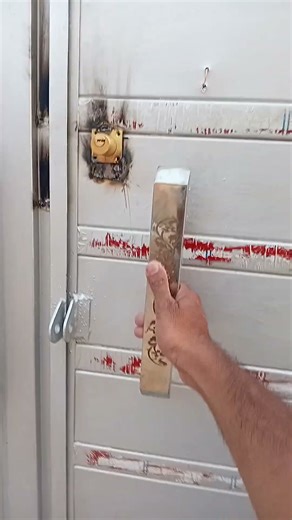 Fingerprint machine access with yale electric lock......