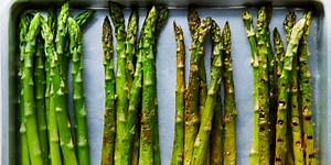 4 Ways To Cook Asparagus That Prove It's The King Of Spring