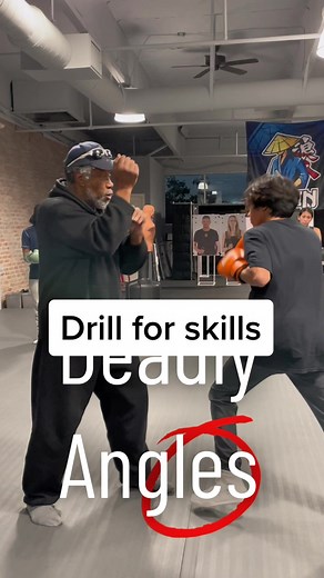 Mike Tyson was a master of the slip-pivot-counter combination, using his exceptional footwork and devastating power to knock out opponents with a single punch. By studying the techniques of great fighters like Tyson, you can become a more effective and confident street-smart fighter. #streetsmartfighting #boxingfootworkdrills #kidselfdefense #boxing101 #selfdefensetips #learnselfdefense