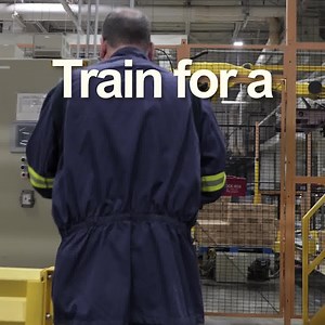 Train, fix and earn — in industrial technology, a high-demand career! Hands-on training in Jacksonville. Three semesters to a new career. Free tuition, tools and books for the first semester. Spots are limited. Register now! Contact Doug Hoy, LLCC program director, at doug.hoy@llcc.edu or 217-786-3447. | Lincoln Land Community College