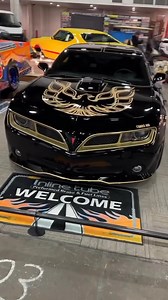 Old School Meets New School…”Trans Am”…Created by Rev Up Motors #revupmotors #classiccars #classiccar #classiccarsdaily #musclecars #musclecarsdaily #pontiacfirebird #pontiactransam #transam #smokeyandthebandit #SATB #banone #bufordtjustice #specialeditiontransam #MecumAuctions #mecum #barrettjackson #y82 #y81 #y84 #sumbitch #modernmusclecar #woodwarddreamcruise #DreamCruise #autorama #detroitautorama | Rev Up Motors