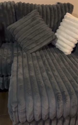 Watch Watch this before you buy this sectional on Amazon Live