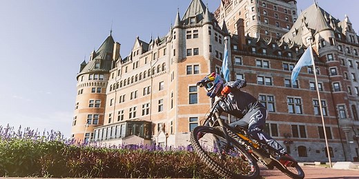 Découvrez les meilleurs sentiers de vélo de montagne du Québec.