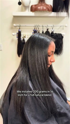 One install gives you multiple looks using Giifti Hair deep wave tape in extensions! #hair ￼