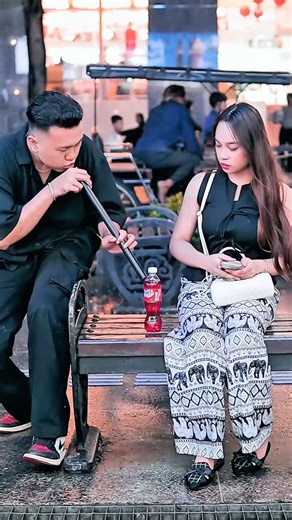 Beautiful woman's drink swap prank makes you laugh out loud😂😝 #shorts #trending #viral