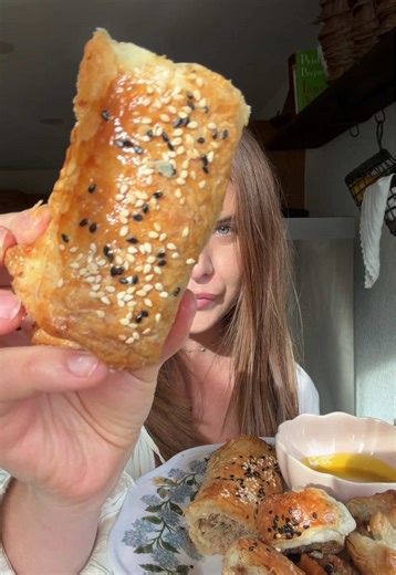 Aussie Sausage Rolls Recipe for Comfort Food Lovers