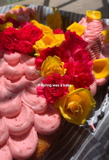 some of my favorite bakes for spring 🌷 from cakes to tarts to pastries to brunch ✨recipes for spring in bio something about the start of march has me ready for all the good fruits and flavors of spring 🐰perfect for picnics, brunches, or easter treats 🌼lots of yummy recipes coming soon to bring in that sunshine but here are a few faves already live… • spring bunny cake (ofc) • all the fruit tarts • cinnamon roll brioche danishes • 1 muffin batter, 4 flavors (perfect for feeding a crowd!) • car