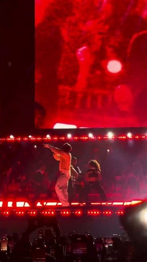 Bad Bunny - Eoo ( DTMF World Tour At Mexico City N4 ) #badbunny #dtmf #benito