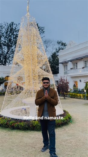 The Luggage Hunt on Instagram: "Christmas Event Starts From Dec 25 - Dec 27 At International Club, Sanepa. Food, Retails, Entertainment and Of Course, Christmas Vibes 🎄🧑‍🎄 Do Join Us #TheLuggageHunt X #InternationalClub"