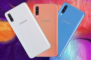 Samsung Galaxy A70: un gigante con pantalla panorámica para aquellos que quieran gran batería sin renunciar a la triple cámara