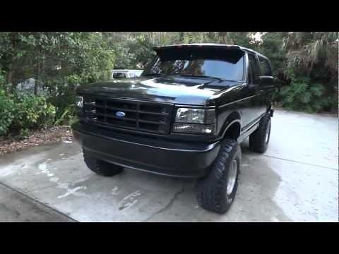 Ford Bronco 1994 7" lift with 35's All Black with 351 V8 HIDs 5000K