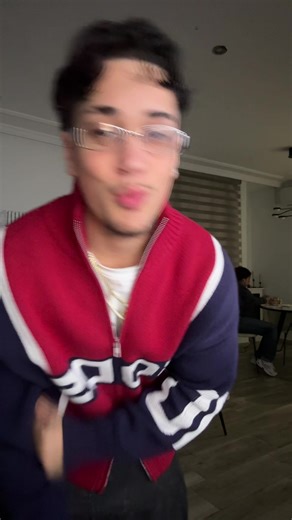 Último Ahora Si: Reparto Remix