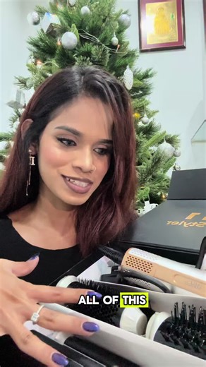 Straightener Brush Guide for Perfect Curls