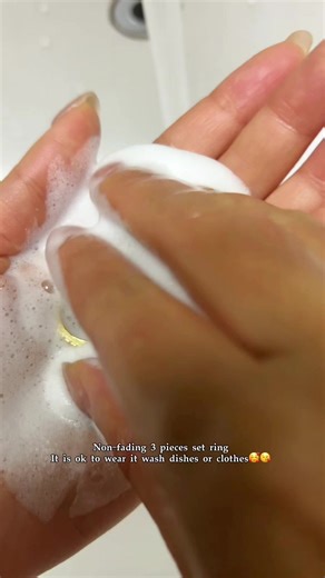 Non-Fading Clothing Test: Washable Fashion Insights