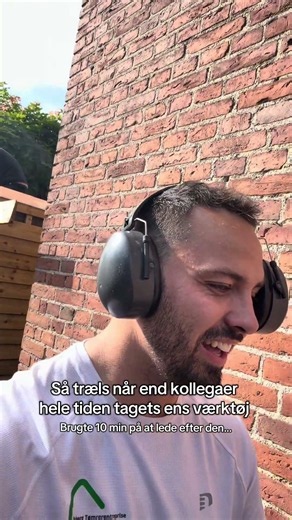 Når lærlingen tager ens værktøj #tømrer
