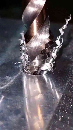 Why watching thread being made is incredibly satisfying