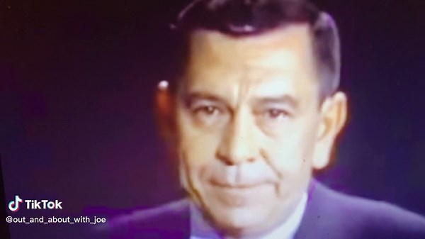 Copper Clappers!! Jack Webb and Johnny Carson 1968 | clapper