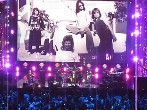 Watch Yes Enlist Geddy Lee for 'Roundabout' Rock Hall Performance