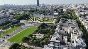 Des Invalides Museum At Paris Ile De France In France. Des Invalides Temple. Paris Skyline Scene. Des Invalides Museum At Paris In Ile De France France. Beautiful Esplanade. Tourism Landmark.