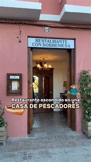 Enjoy ~ Ana Valdés on Instagram: "MÁS INFO AQUÍ ⬇️ 📍@casapescadorescabanyal 👉🏽C/ de Pavia, 53, Poblats Marítims, València Publi ✨ Te presento el nuevo restaurante escondido en una antigua casa de pescadores y carpintería naval que lo va a petar. Un espacio gastronómico dividido en 3 salas con conceptos muy diferentes. Nosotros estuvimos en su zona de restaurante con menú cerrado por 35€ que incluye 3 entrantes, 1 principal a compartir y 1 postre. Además, de viernes a domingo hay música en dir