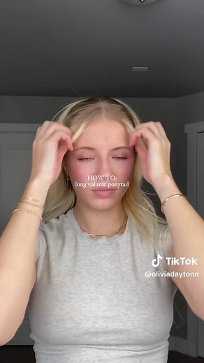 How to Create a Voluminous Ponytail: Step-by-Step Guide
