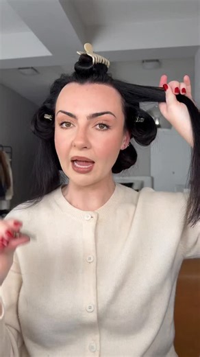 12 reactions · 4 comments | how to actually pin your pin curls without getting a dent! | Kelsey Griffin | Facebook
