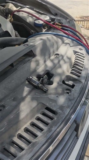 Lexus GS350 2013 A/C Compressor Solenoid Swich How Look Like?